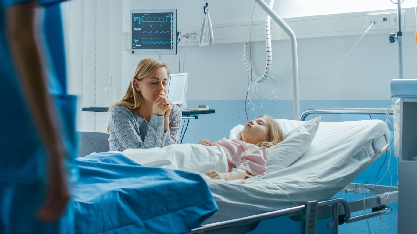 Mom with daughter in ER